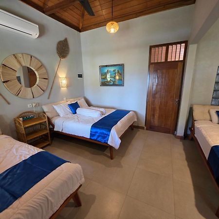Istana Ombak Eco Resort Пачитан Экстерьер фото