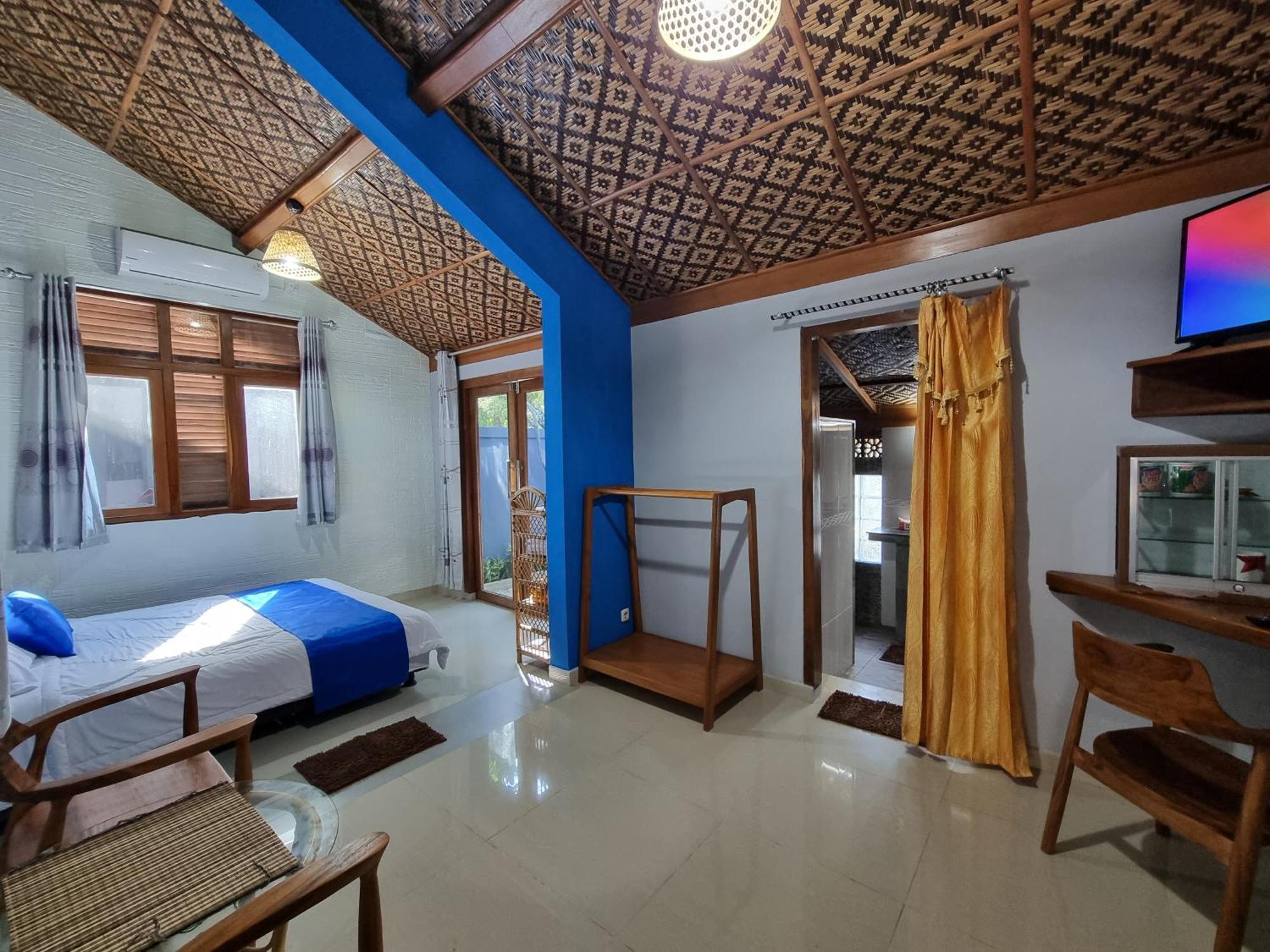 Istana Ombak Eco Resort Пачитан Экстерьер фото